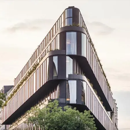 Raven Metro Fast Wifi 70'tv Netflix Hbomax Appletv * Warschau