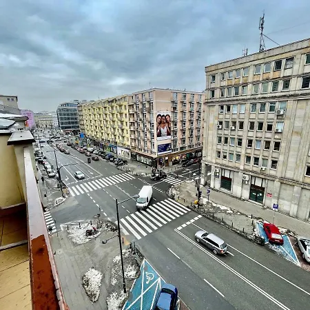 Apartment Raven Metro Fast Wifi 70'tv Netflix Hbomax Appletv Warsaw