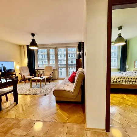 Raven Metro Fast Wifi 70'tv Netflix Hbomax Appletv Apartment *