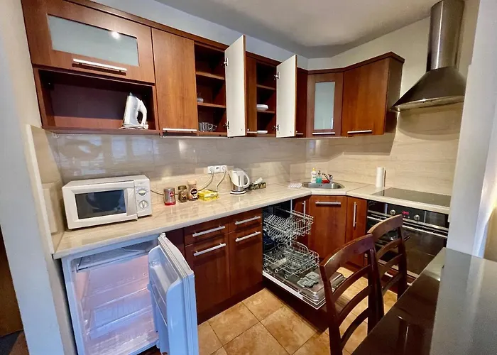 Raven Metro Fast Wifi 70'tv Netflix Hbomax Appletv Apartment