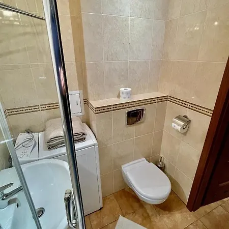 Apartament Raven Metro Fast Wifi 70'tv Netflix Hbomax Appletv *